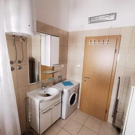 Zora Apartment *
